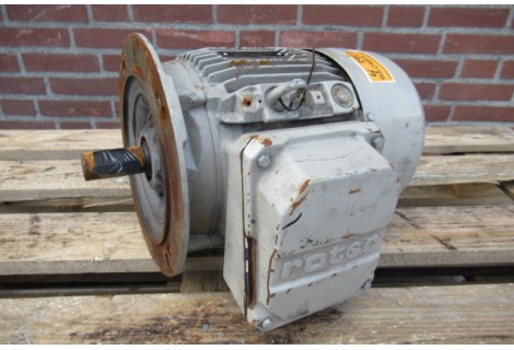 4 kW 2950 RPM  As 28 mm. Used